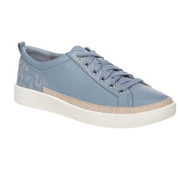 Womens‎ Vionic Winny Sneaker Sky Embossed Leopard Leather Size 8 - Picture 1 of 10